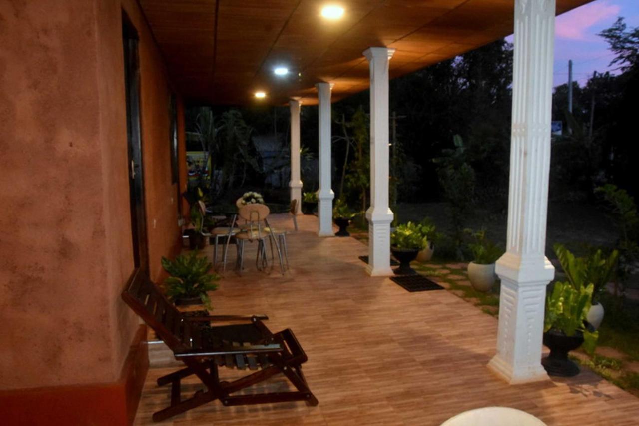 Meegahapokuna Resort Anuradhapura Eksteriør bilde